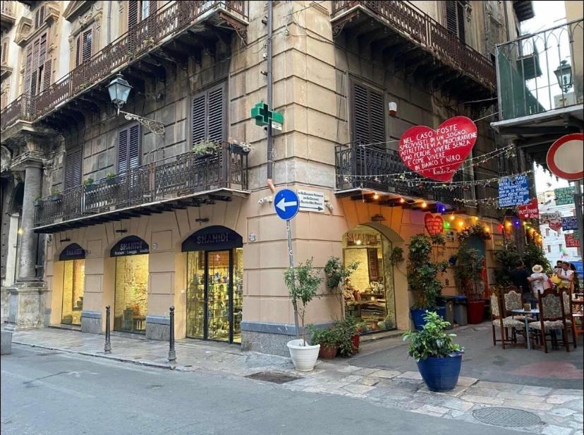 Ferienwohnung Le Stanze Del Conte Palermo Exterior foto